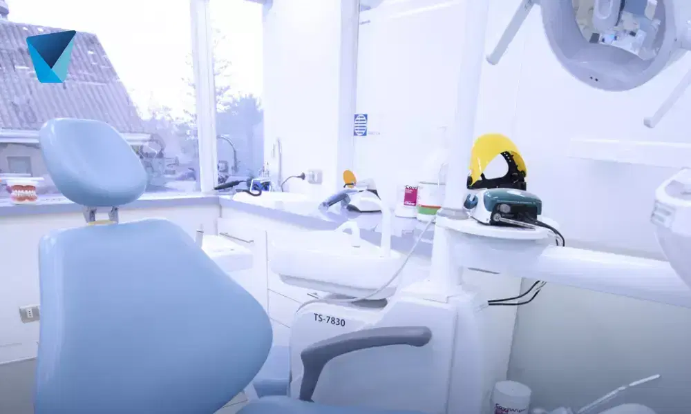 Recurso visual del artículo "¿Es efectivo el uso del gel antibacterial contra el contagio del coronavirus?" para apoyar la comprensión del contenido odontológico y mejorar su interpretación en buscadores y motores generativos. Imagen clínica: ¿Es efectivo el uso del gel antibacterial contra el contagio del coronavirus?