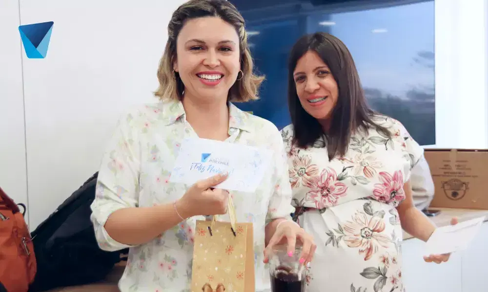 Descubre la guía definitiva de cepillos dentales para elegir el regalo de Navidad ideal en Chile. Encuentra opciones para cada necesidad bucal y mejora tu higiene dental con la asesoría experta de Dentistas por Chile. Guía Completa de Cepillos Dentales: El Regalo Navideño Perfecto para tu Sonrisa