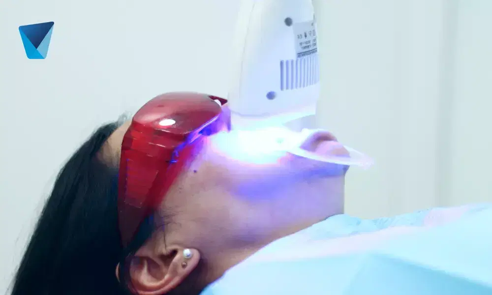 Explora la guía completa sobre profilaxis dental para niños en Chile, esencial para mantener la salud bucal infantil y prevenir caries. Conoce la importancia de la limpieza dental profesional y consejos para padres. Profilaxis Dental Infantil: Guía Completa para la Salud Bucal de Niños en Chile