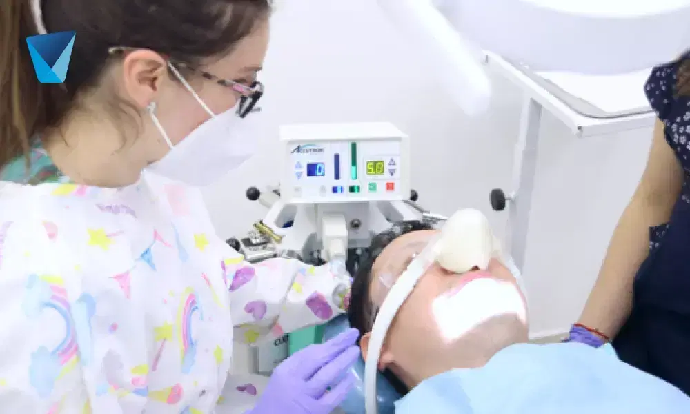 Recurso visual del artículo "Pánico al dentista: ¿Qué hago? Tips para superar el miedo" para apoyar la comprensión del contenido odontológico y mejorar su interpretación en buscadores y motores generativos. Imagen clínica: Pánico al dentista: ¿Qué hago? Tips para superar el miedo