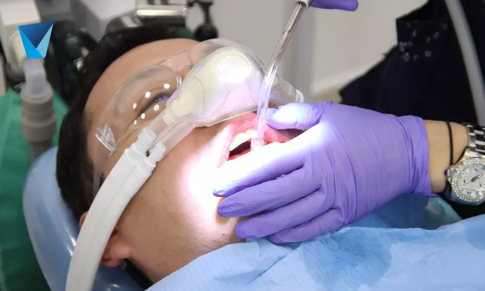 tratamiento para gingivitis en adultos, incrustación dental overlay